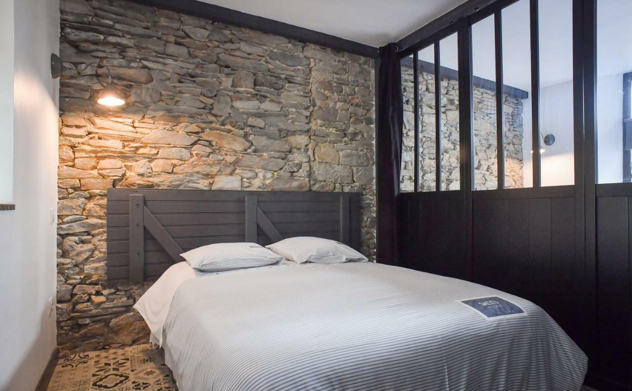 Domaine De La Palombe Guest House Villiers-Fossard Екстериор снимка