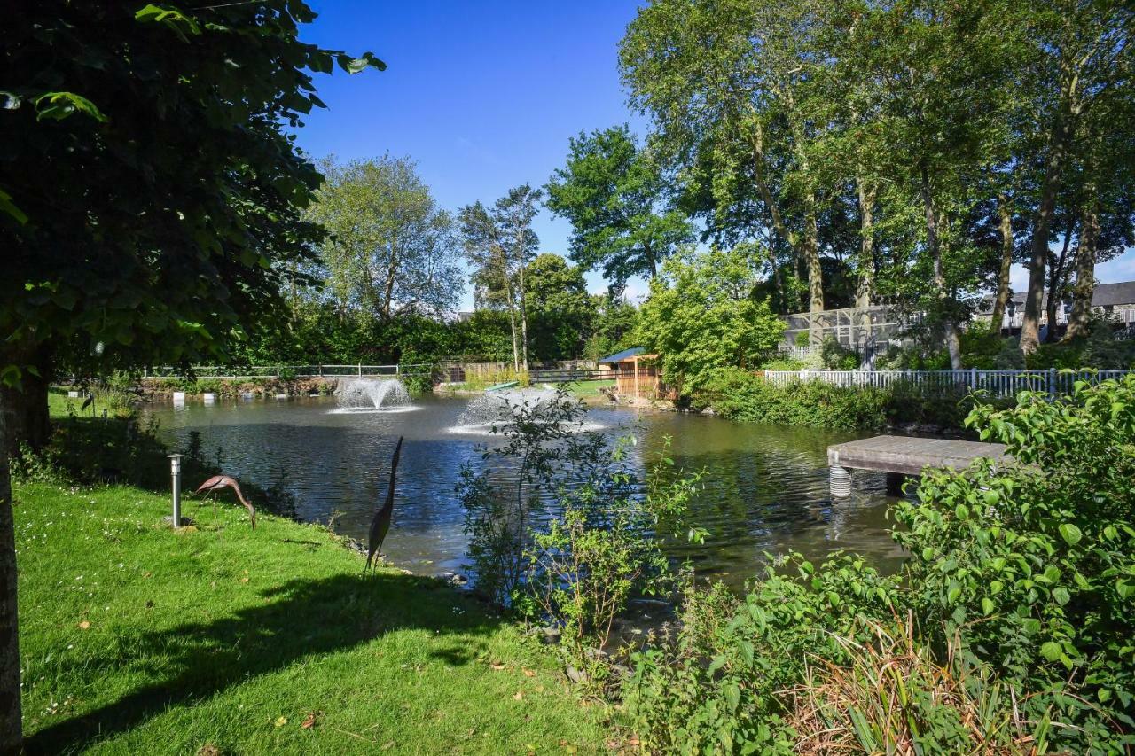 Domaine De La Palombe Guest House Villiers-Fossard Екстериор снимка