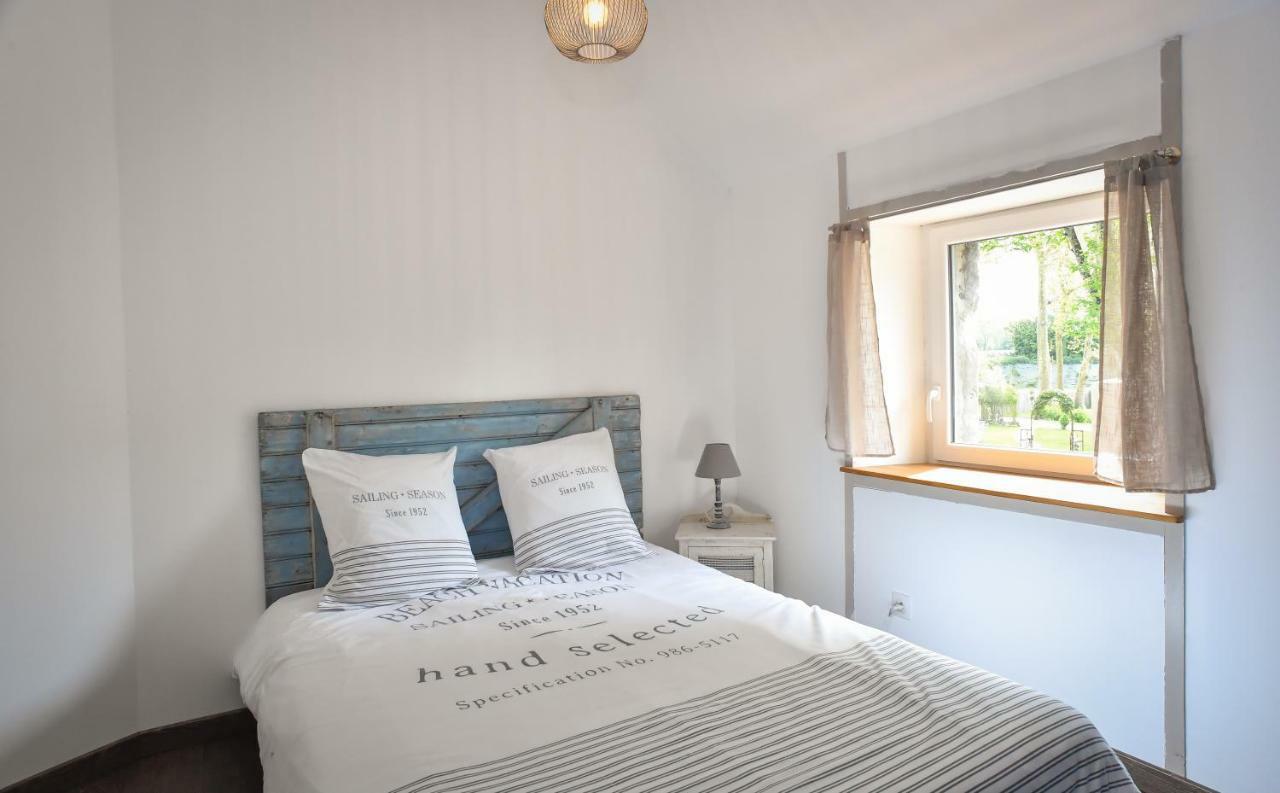 Domaine De La Palombe Guest House Villiers-Fossard Екстериор снимка